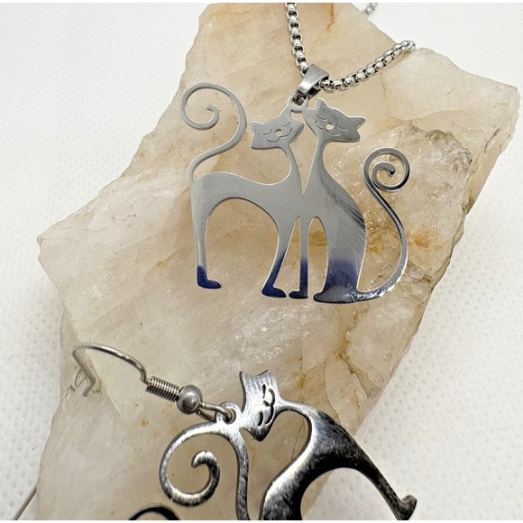 Stainless Steel Cat Necklace & Earrings Set Silver Tone 17.5" Chain Modern - Picture 8 of 9